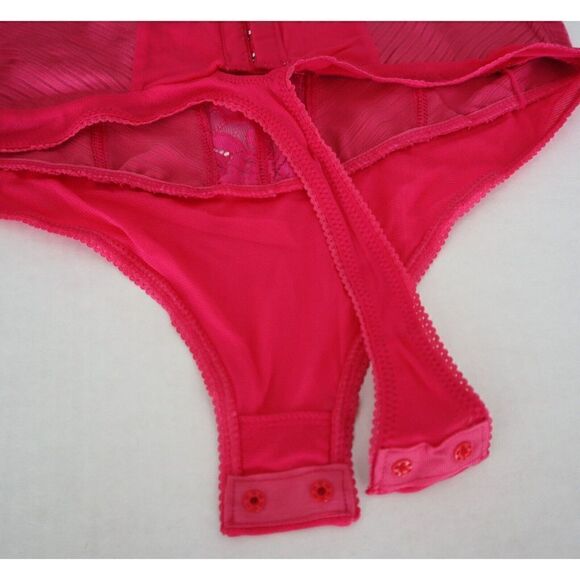Intimately x Free People Sz Small Pink Built In Bra Corset Back Thong Bodysuit - Picture 9 of 9